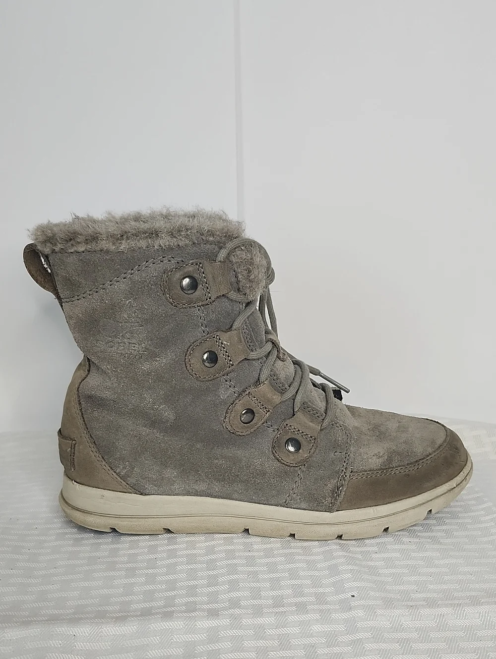 Sorel Boots Leather Faux Fur Ankle